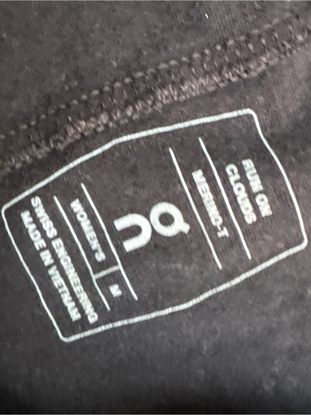 ON Running Merino-T Performance Tshirt Wool Wicking Women M Black Breathable Gym - Picture 3 of 5
